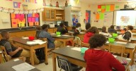 Escuelas ya no son seguras en Florida: Educadores denuncian a Trump por provocar terror en estudiantes