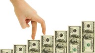 El dólar oficial anotó la mayor suba semanal desde la devaluación de 2023 y quedó en el techo de la banda