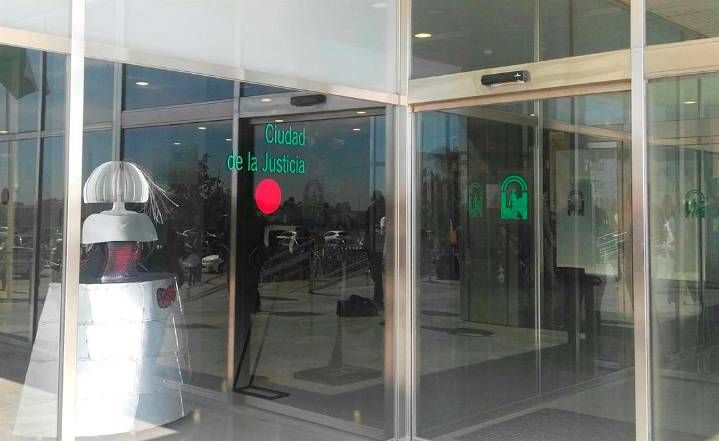 Condenados unos padres por maltrato a su hija de de dos años y a su bebé de 47 días