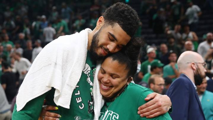 Jayson Tatum Moved Into Mom's House After Achilles Surgery: 'Like High School'