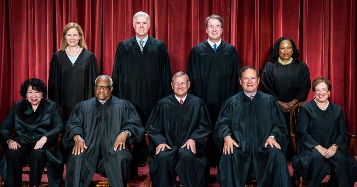 Trump administration asks the Supreme Court to rule on its plan to end birthright citizenship