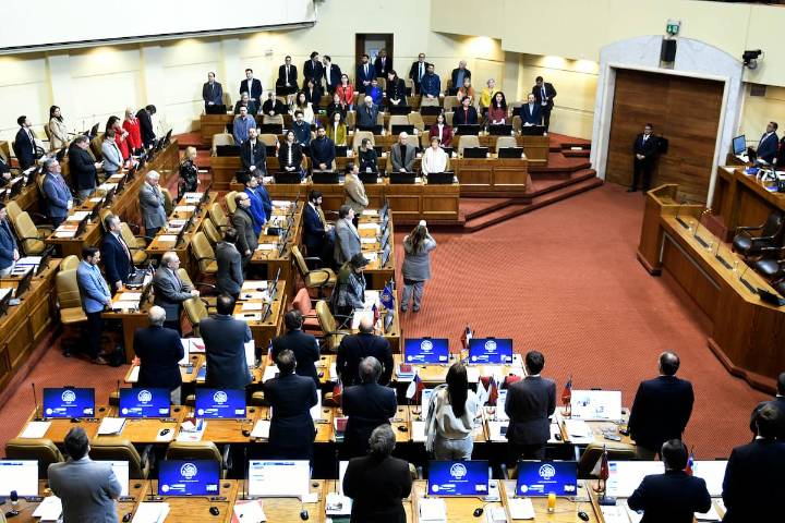 Cámara despacha proyecto de voto obligatorio sin multas tras caída del artículo sancionatorio