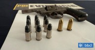 Detienen a dos personas por microtráfico de cocaína y tenencia de armas en Villa Alemana