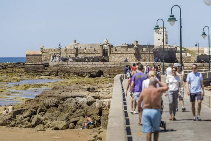 El Ayuntamiento de Cádiz pide al Gobierno la cesión gratuita del Castillo de San Sebastián para “dotarlo de vida”