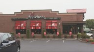 Applebee's employee attacks manager with hammer