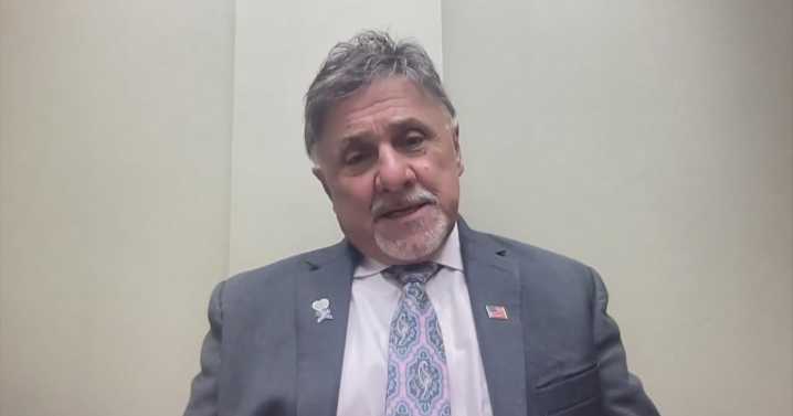 Former Columbine principal Frank DeAngelis offers help to community in the wake of Evergreen High School shooting