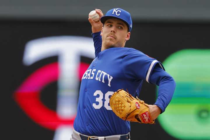 Game One-Hundred and Thirty-Nine: Los Angeles Angels at Kansas City Royals