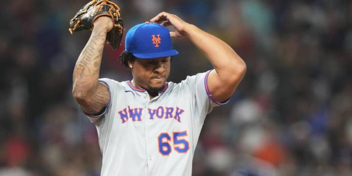 Mets lose opener to Marlins