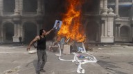 Primer ministro de Nepal renuncia tras 24 horas de protestas y muertes
