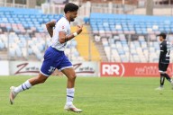 “Payaso c...”: anotó un gol, su equipo goleó y terminó expulsado por lenguaje ofensivo