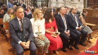 Salamanca recuerda a los bomberos en la misa de la Virgen de la Vega