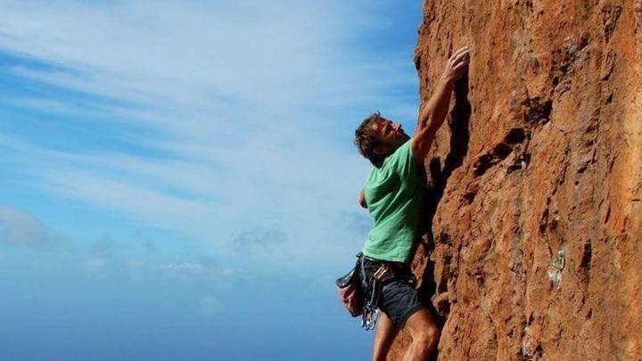El rincón volcánico que todos quieren: un paraíso para la escalada en el sur de Tenerife