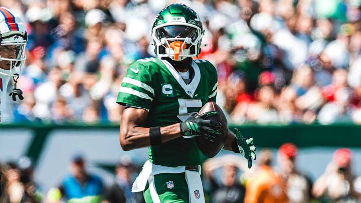 WR Garrett Wilson: 'Let's Present Our Best for Our Quarterback'
