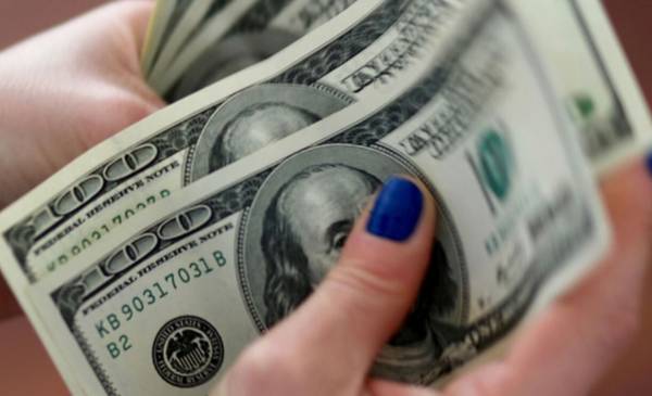 Crece la presión cambiaria: a cuánto cerraron este martes todas las cotizaciones del dólar en Bahía Blanca
