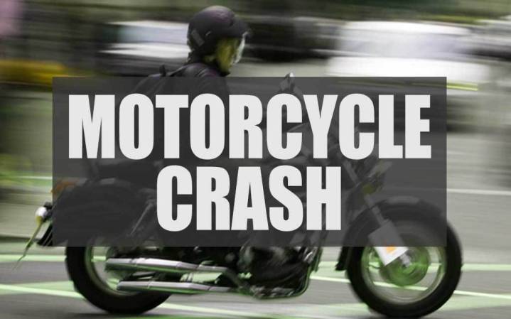 Motorcycle crash injures 2