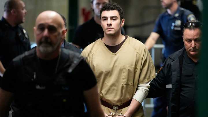Luigi Mangione's lawyers want death penalty off the table in CEO murder case