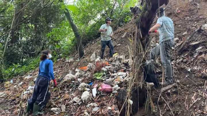 San Martín: Pobladores y organizaciones ecológicas limpian el ojo de agua El Fondero en Tarapoto