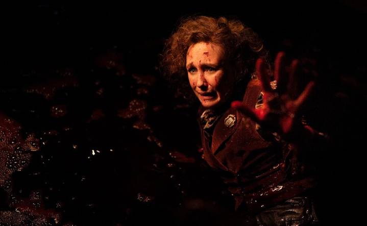 "El Conjuro 4" trae de vuelta el terror clásico, las apariciones demoníacas y la actividad paranormal
