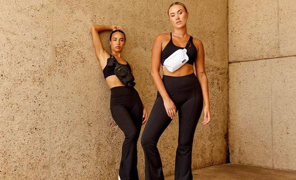 Flare leggings: la prenda deportiva que será furor en 2026