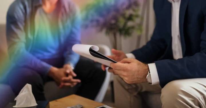 Dutch parliament votes to criminalise gay conversion therapy