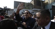 Alertan que Martín Vizcarra podría fugar o asilarse