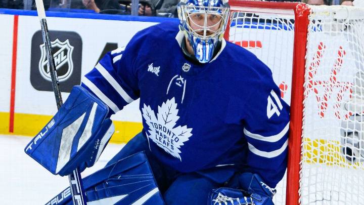 Anthony Stolarz signs 4-year extension with Maple Leafs