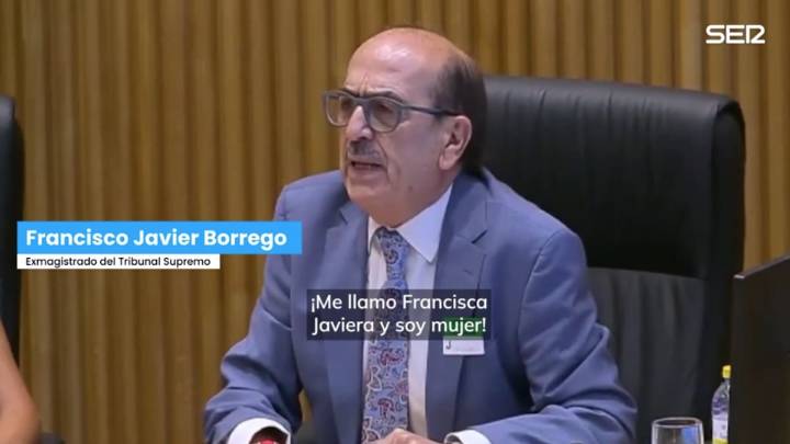Un exmagistrado del Tribunal Supremo se burla del colectivo trans en un acto de Vox: "Me siento mujer"