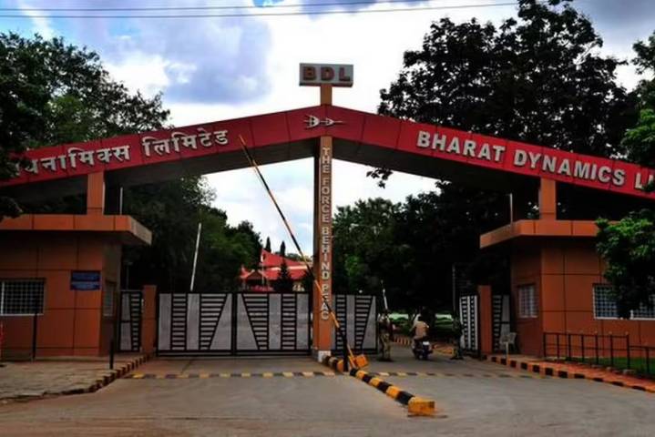 Defence stock skyrockets 10% after receiving securing order from Bharat Dynamics