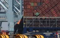 Propone Sheinbaum aumentar aranceles a más de mil productos importados