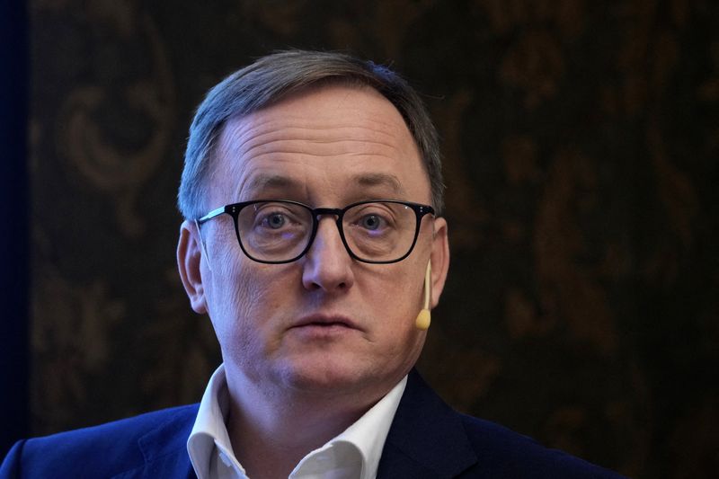 ECB's Kazaks flags 'rich' December meeting, carbon