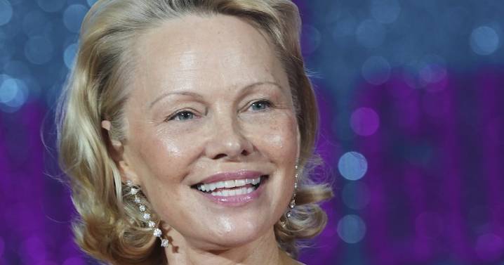 Pamela Anderson for women who choose to go makeup free