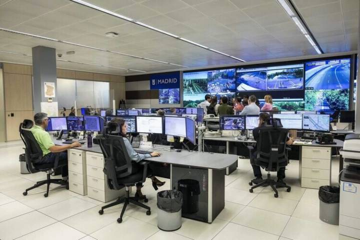 Madrid aplica la Inteligencia Artificial en semáforos para mejorar la movilidad y la seguridad vial