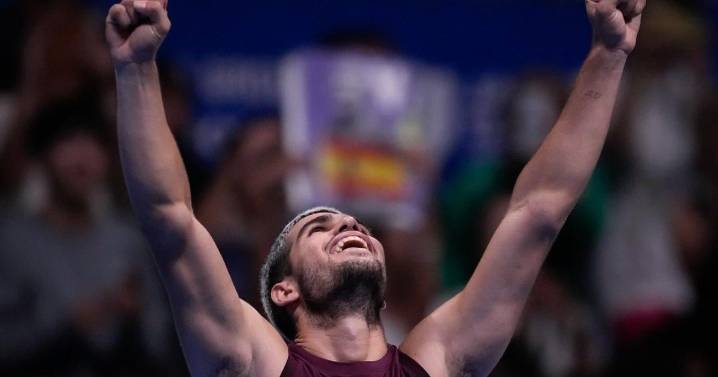 Alcaraz pays back Fritz to take Japan Open title