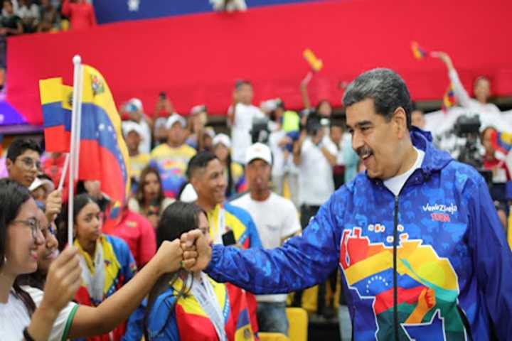 Juventud venezolana debe promover la cultura de la felicidad y la paz