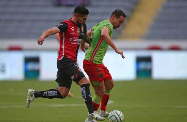Jesús Dueñas denuncia a Bravos ante Fiscalía; busca cambio a favor de futbolistas