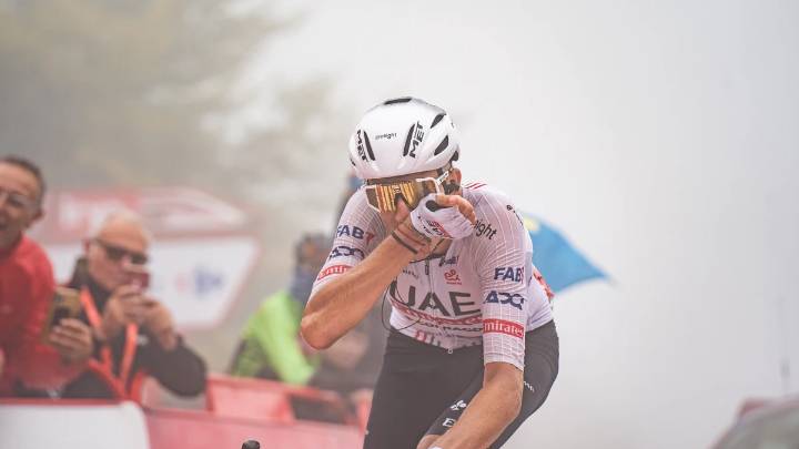 Marc Soler se hace con la decimocuarta etapa de La Vuelta