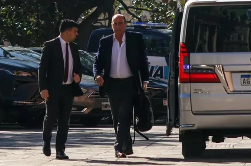 Milei y la mesa política nacional definen cómo será la convocatoria a los gobernadores