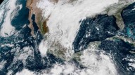 Frente Frío 4 se Convertirá en Estacionario; Azotará con Granizo y Lluvia a Estos Estados