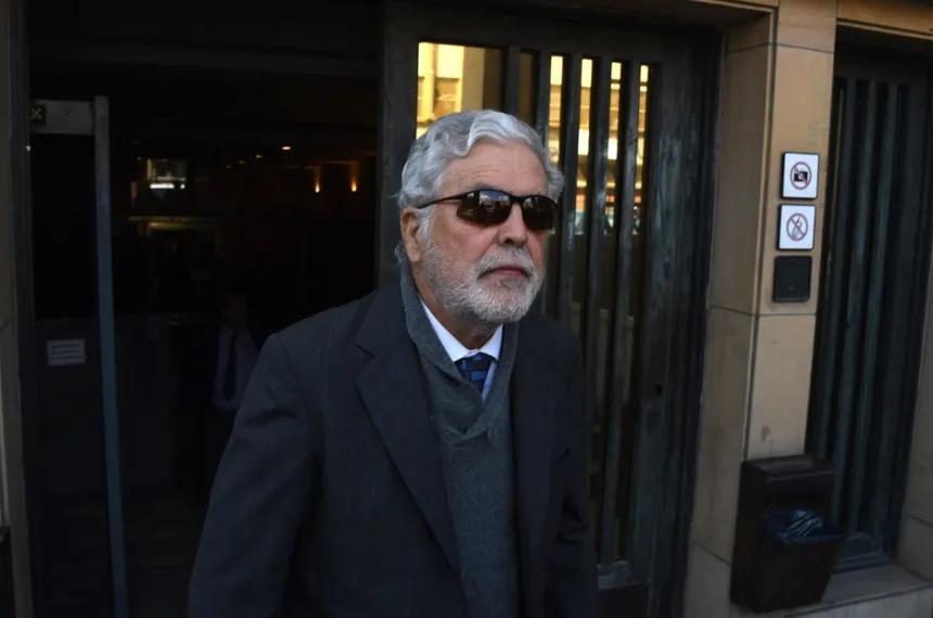 Julio De Vido, condenado a cuatro años de prisión por fraude en la compra de gas