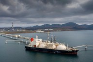Russia may be forced to slash oil output: Report