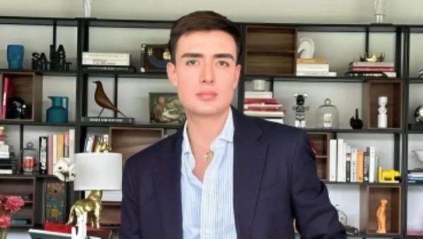 Asesinan a Miguel de la Mora, reconocido estilista en CDMX