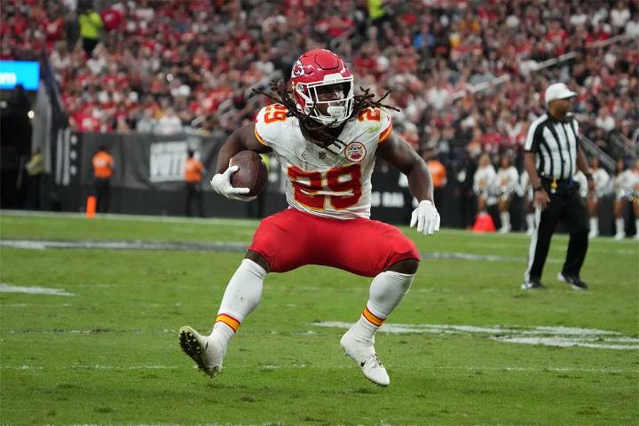 Why Chiefs RB Kareem Hunt was fined $8,172 in Week 3 vs. Giants