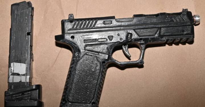 Homemade gun found in car: 34-year-old man charged in Tasmania