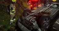 Un carro terminó volcado en una avenida de Manizales, conductores reportaron el accidente
