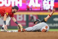Deadspin | Spencer Horwitz goes yard twice as Pirates dump Braves