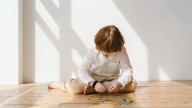 La Confederación Autismo España lo confirma: vincular el paracetamol al autismo "carece de toda evidencia"