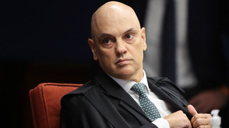 Legisladores y magistrados empiezan a perder la paciencia con el juez detrás del juicio a Bolsonaro