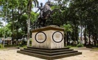 Politucupita habría recuperado dos de las placas hurtadas al Libertador Simón Bolívar y va por las otras dos