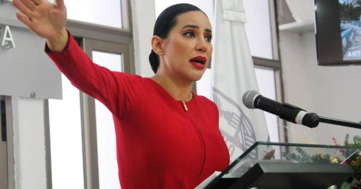 Sandra Cuevas niega vínculo con crimen organizado y acepta relación con "El Choko"