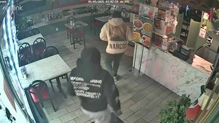 Burglars caught on video hitting multiple shops in Glendale strip mall